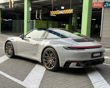 Серый Порше 911, объемом двигателя 3 л и пробегом 7 тыс. км за 200000 $, фото 9 на Automoto.ua