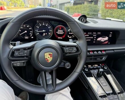 Серый Порше 911, объемом двигателя 3 л и пробегом 7 тыс. км за 200000 $, фото 22 на Automoto.ua