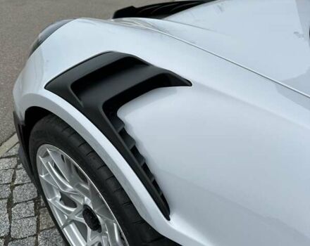 Серый Порше 911, объемом двигателя 4 л и пробегом 1 тыс. км за 398000 $, фото 39 на Automoto.ua