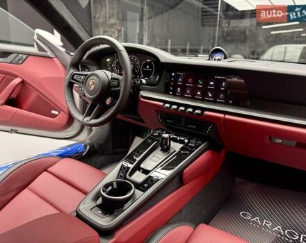 Серый Порше 911, объемом двигателя 3.6 л и пробегом 1 тыс. км за 297700 $, фото 40 на Automoto.ua