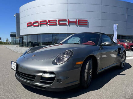 Серый Порше 911, объемом двигателя 3.6 л и пробегом 100 тыс. км за 83000 $, фото 1 на Automoto.ua