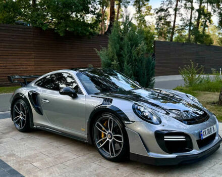 Серый Порше 911, объемом двигателя 3.8 л и пробегом 60 тыс. км за 190000 $, фото 1 на Automoto.ua