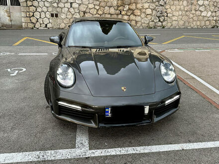 Серый Порше 911, объемом двигателя 3.7 л и пробегом 9 тыс. км за 280000 $, фото 1 на Automoto.ua