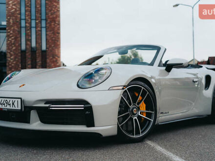 Порше 911 2022 в Киеве на Automoto.ua Серый Порше 911, объемом двигателя 3.75 л и пробегом 50 тыс. км за 270000 $, фото 1 на Automoto.ua