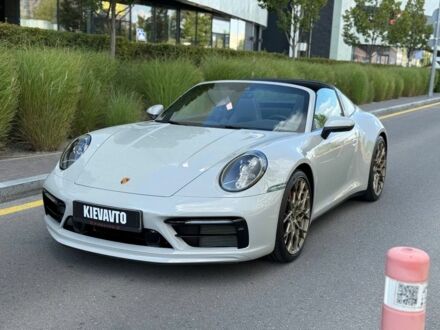 Порше 911 2023 в Киеве на Automoto.ua Серый Порше 911, объемом двигателя 3 л и пробегом 7 тыс. км за 200000 $, фото 1 на Automoto.ua