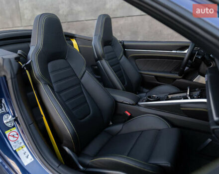 Синий Порше 911, объемом двигателя 3.75 л и пробегом 2 тыс. км за 329000 $, фото 28 на Automoto.ua