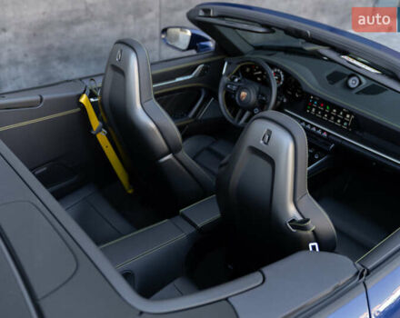 Синий Порше 911, объемом двигателя 3.75 л и пробегом 2 тыс. км за 329000 $, фото 30 на Automoto.ua