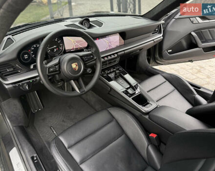 Зеленый Порше 911, объемом двигателя 2.98 л и пробегом 70 тыс. км за 119900 $, фото 32 на Automoto.ua