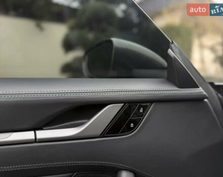 Зеленый Порше 911, объемом двигателя 2.98 л и пробегом 70 тыс. км за 119900 $, фото 28 на Automoto.ua