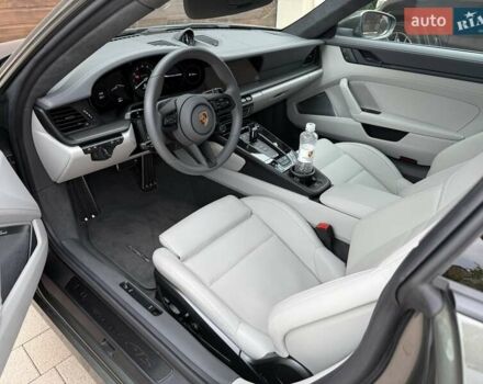Зеленый Порше 911, объемом двигателя 2.98 л и пробегом 5 тыс. км за 255000 $, фото 25 на Automoto.ua