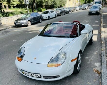 Белый Порше Бокстер, объемом двигателя 2.7 л и пробегом 145 тыс. км за 18999 $, фото 5 на Automoto.ua