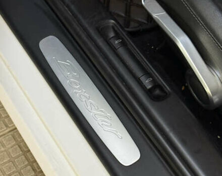 Порше Бокстер 2009 в Одессе на Automoto.ua Белый Порше Бокстер, объемом двигателя 2.89 л и пробегом 208 тыс. км за 27999 $, фото 15 на Automoto.ua