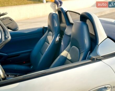 Білий Порше Boxster, об'ємом двигуна 3.44 л та пробігом 121 тис. км за 41500 $, фото 26 на Automoto.ua