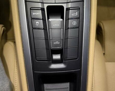 Белый Порше Бокстер, объемом двигателя 1.99 л и пробегом 11 тыс. км за 53500 $, фото 34 на Automoto.ua