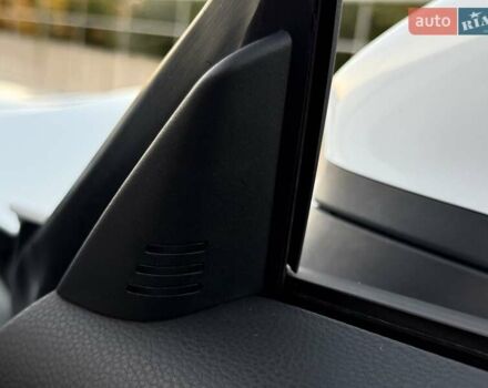 Белый Порше Бокстер, объемом двигателя 2.5 л и пробегом 33 тыс. км за 69500 $, фото 61 на Automoto.ua