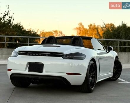 Белый Порше Бокстер, объемом двигателя 2.5 л и пробегом 33 тыс. км за 69500 $, фото 26 на Automoto.ua