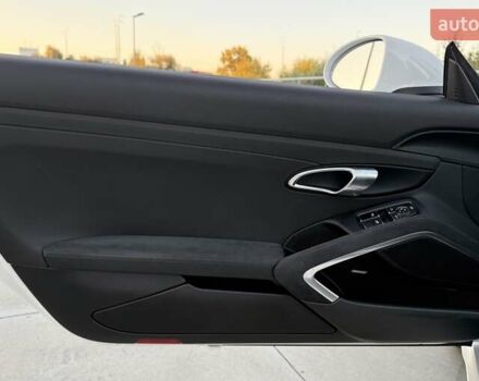 Белый Порше Бокстер, объемом двигателя 2.5 л и пробегом 33 тыс. км за 69500 $, фото 40 на Automoto.ua