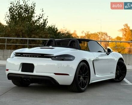 Белый Порше Бокстер, объемом двигателя 2.5 л и пробегом 33 тыс. км за 69500 $, фото 25 на Automoto.ua
