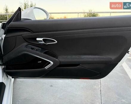 Белый Порше Бокстер, объемом двигателя 2.5 л и пробегом 33 тыс. км за 69500 $, фото 46 на Automoto.ua