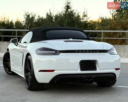 Белый Порше Бокстер, объемом двигателя 2.5 л и пробегом 33 тыс. км за 69500 $, фото 8 на Automoto.ua