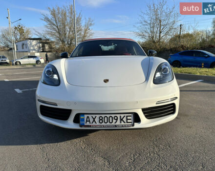 Білий Порше Boxster, об'ємом двигуна 1.99 л та пробігом 37 тис. км за 67000 $, фото 1 на Automoto.ua