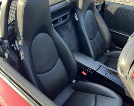 Червоний Порше Boxster, об'ємом двигуна 2.69 л та пробігом 106 тис. км за 28000 $, фото 6 на Automoto.ua