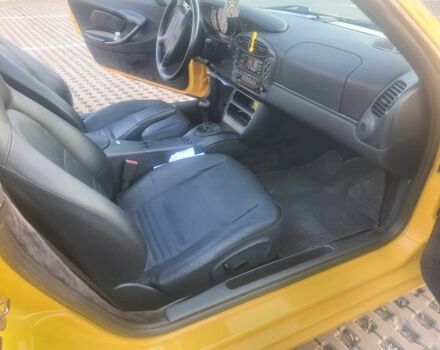 Жовтий Порше Boxster, об'ємом двигуна 2.5 л та пробігом 144 тис. км за 17100 $, фото 18 на Automoto.ua