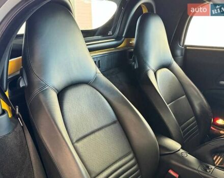 Желтый Порше Бокстер, объемом двигателя 2.69 л и пробегом 49 тыс. км за 24800 $, фото 25 на Automoto.ua