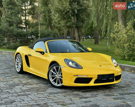 Желтый Порше Бокстер, объемом двигателя 1.99 л и пробегом 28 тыс. км за 75555 $, фото 131 на Automoto.ua