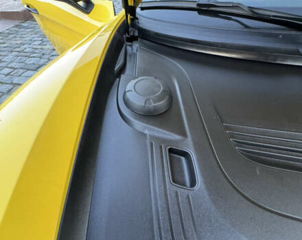 Желтый Порше Бокстер, объемом двигателя 1.99 л и пробегом 28 тыс. км за 75555 $, фото 81 на Automoto.ua