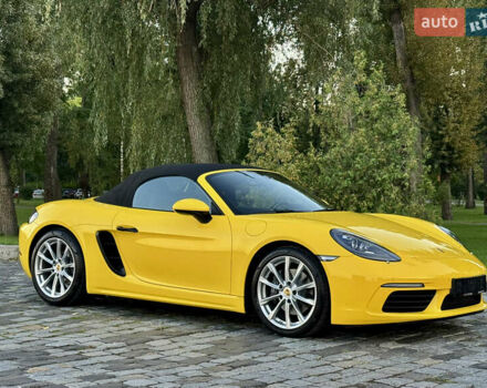 Желтый Порше Бокстер, объемом двигателя 1.99 л и пробегом 28 тыс. км за 75555 $, фото 157 на Automoto.ua