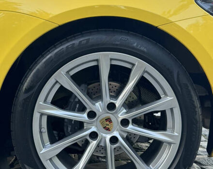 Желтый Порше Бокстер, объемом двигателя 1.99 л и пробегом 28 тыс. км за 75555 $, фото 151 на Automoto.ua