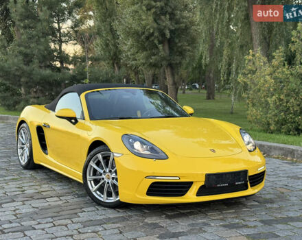 Желтый Порше Бокстер, объемом двигателя 1.99 л и пробегом 28 тыс. км за 75555 $, фото 139 на Automoto.ua