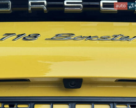 Желтый Порше Бокстер, объемом двигателя 1.99 л и пробегом 28 тыс. км за 75555 $, фото 149 на Automoto.ua