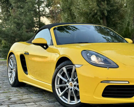 Желтый Порше Бокстер, объемом двигателя 1.99 л и пробегом 28 тыс. км за 75555 $, фото 129 на Automoto.ua