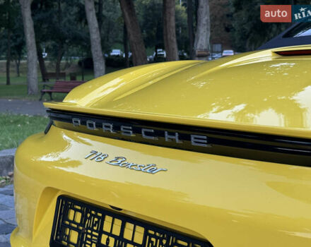 Желтый Порше Бокстер, объемом двигателя 1.99 л и пробегом 28 тыс. км за 75555 $, фото 148 на Automoto.ua