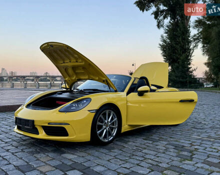 Желтый Порше Бокстер, объемом двигателя 1.99 л и пробегом 28 тыс. км за 75555 $, фото 86 на Automoto.ua