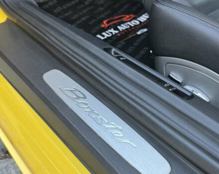 Желтый Порше Бокстер, объемом двигателя 1.99 л и пробегом 28 тыс. км за 75555 $, фото 22 на Automoto.ua