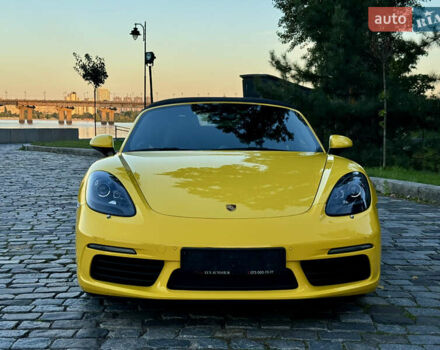 Желтый Порше Бокстер, объемом двигателя 1.99 л и пробегом 28 тыс. км за 75555 $, фото 161 на Automoto.ua