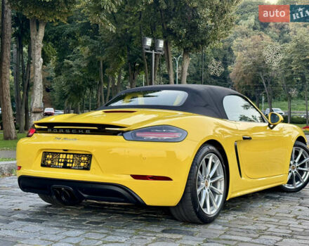 Желтый Порше Бокстер, объемом двигателя 1.99 л и пробегом 28 тыс. км за 75555 $, фото 117 на Automoto.ua