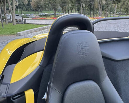 Желтый Порше Бокстер, объемом двигателя 1.99 л и пробегом 28 тыс. км за 75555 $, фото 40 на Automoto.ua