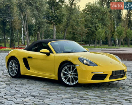 Желтый Порше Бокстер, объемом двигателя 1.99 л и пробегом 28 тыс. км за 75555 $, фото 9 на Automoto.ua