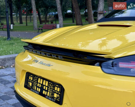 Желтый Порше Бокстер, объемом двигателя 1.99 л и пробегом 28 тыс. км за 75555 $, фото 130 на Automoto.ua