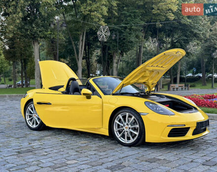 Желтый Порше Бокстер, объемом двигателя 1.99 л и пробегом 28 тыс. км за 75555 $, фото 85 на Automoto.ua