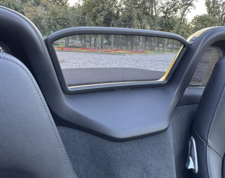 Желтый Порше Бокстер, объемом двигателя 1.99 л и пробегом 28 тыс. км за 75555 $, фото 45 на Automoto.ua