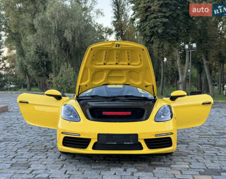 Желтый Порше Бокстер, объемом двигателя 1.99 л и пробегом 28 тыс. км за 75555 $, фото 15 на Automoto.ua