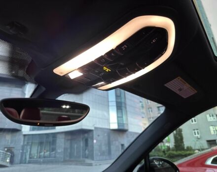 Черный Порше Кайене С Гибрид, объемом двигателя 3 л и пробегом 180 тыс. км за 34800 $, фото 14 на Automoto.ua