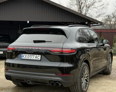 Черный Порше Кайене С Гибрид, объемом двигателя 3 л и пробегом 45 тыс. км за 67000 $, фото 1 на Automoto.ua