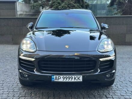 Черный Порше Кайене С Гибрид, объемом двигателя 3 л и пробегом 180 тыс. км за 34800 $, фото 1 на Automoto.ua