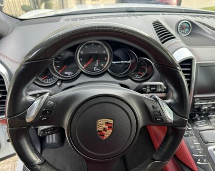 Білий Порше Каєн Турбо С, об'ємом двигуна 4.8 л та пробігом 89 тис. км за 29999 $, фото 20 на Automoto.ua